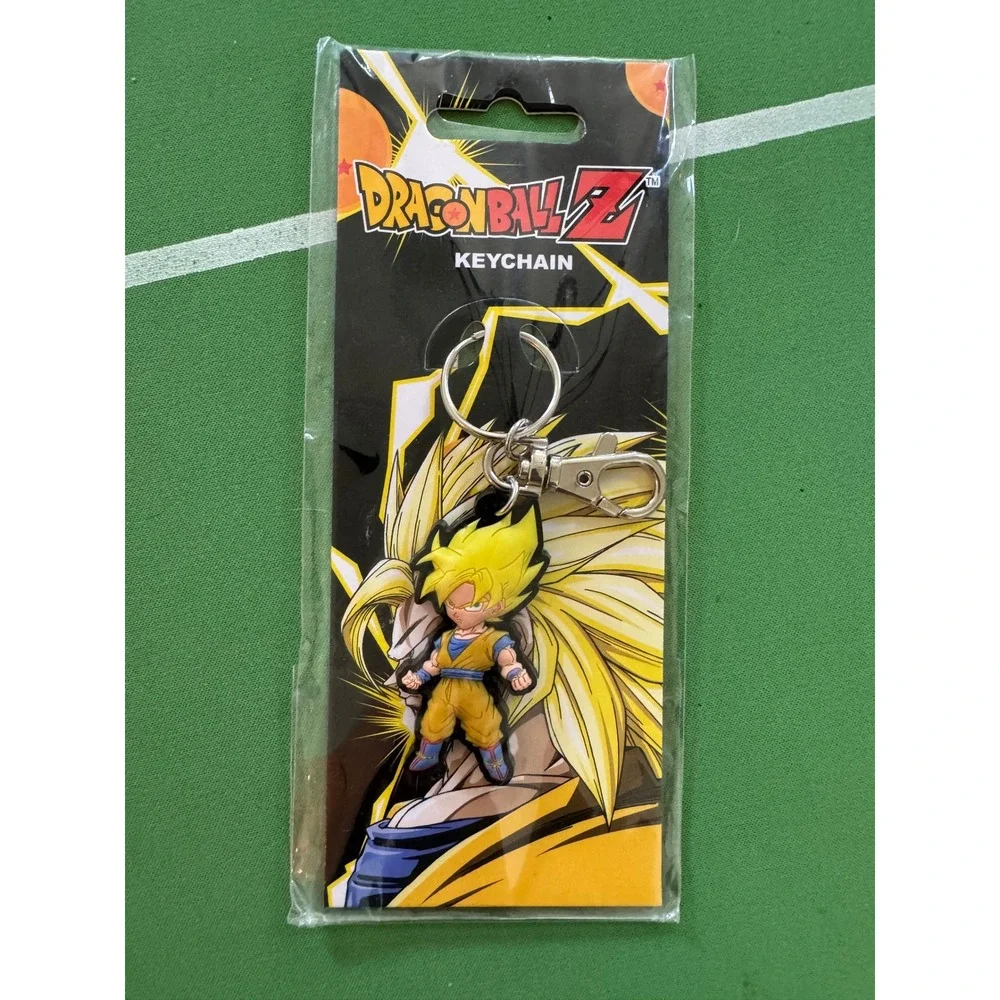 Dragon Ball Z GE Super Saiyan 3 Goku Keychain Yellow Orange Rubber New
